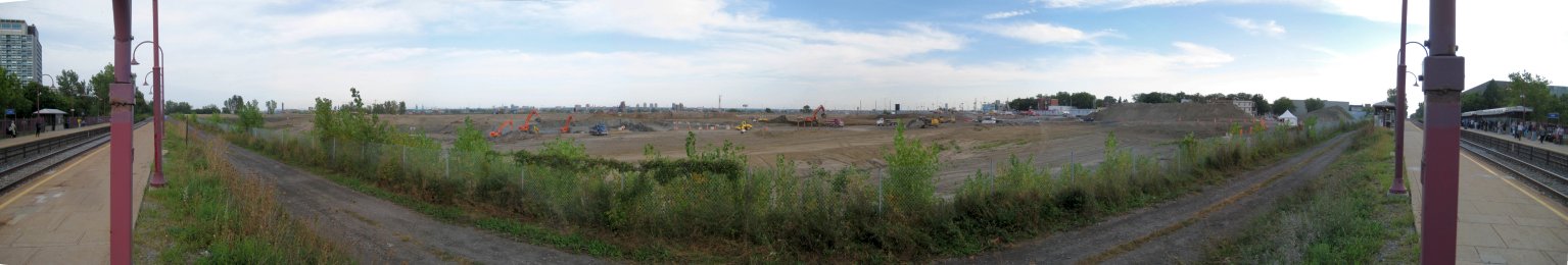 MUHC Glen Site Photo Panorama A3