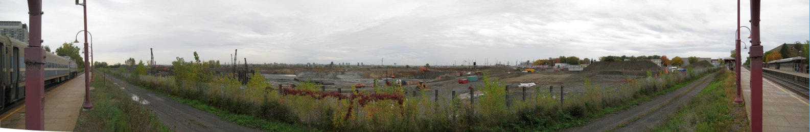 MUHC Glen Site Photo Panorama A5